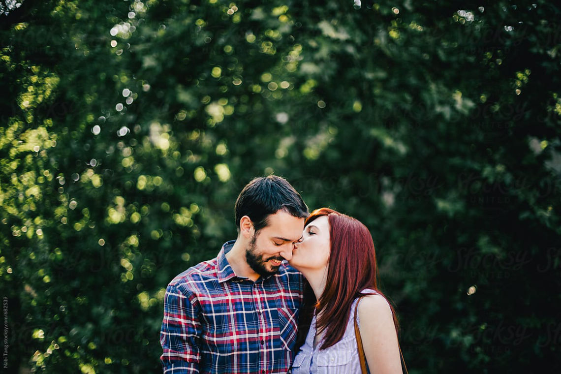 image-couple-walking-in-forest